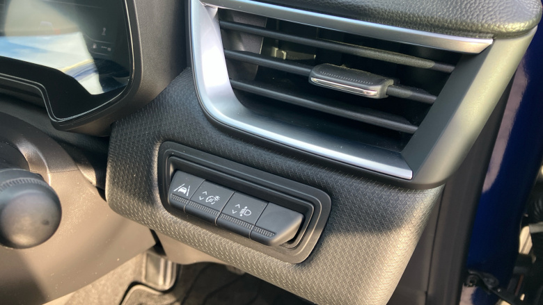 Renault Clio 1.0 TCe 90 Evolution 5dr Petrol Hatchback